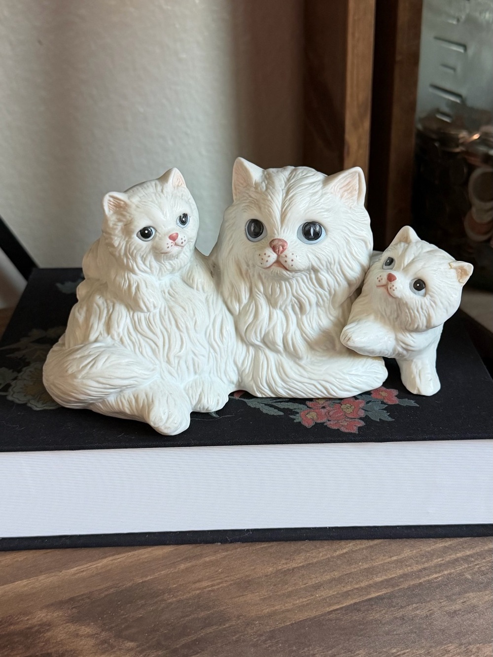 Homco White Ceramic Cat Trio Figurine